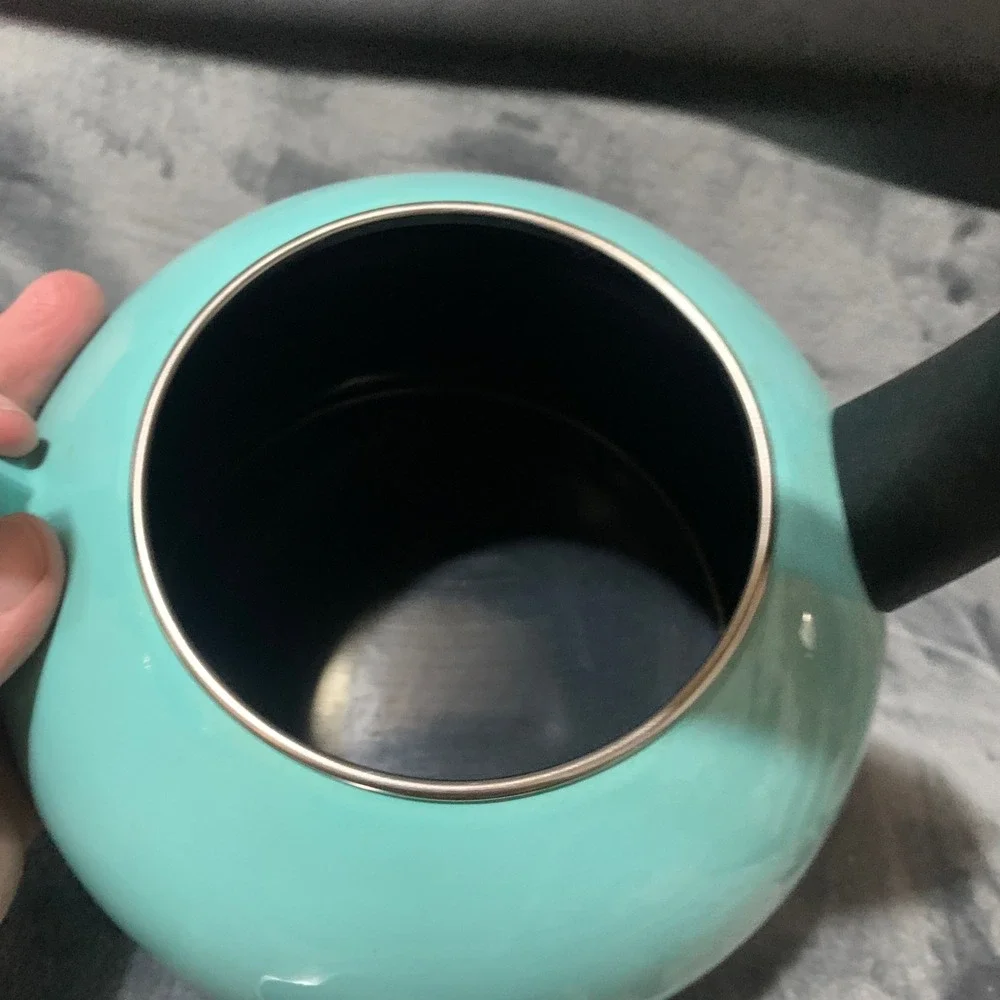 Chantal Tea Kettle Turquoise Blue Enamel on Steel Whistling Stovetop EUC